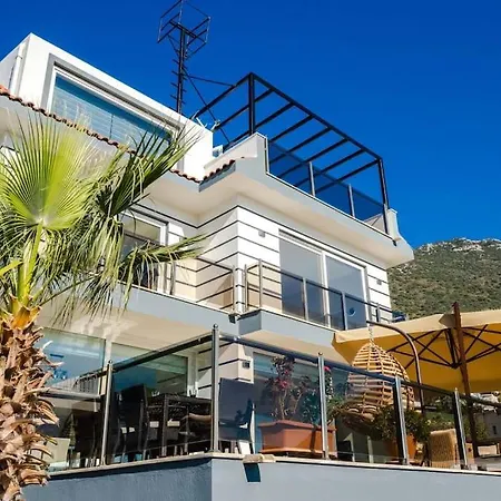 Fantastic Kalkan With Heated Infinity Pool & Amazing Sea Views Villa