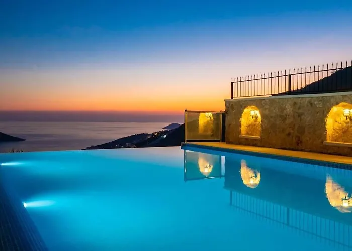 Fantastic Kalkan With Heated Infinity Pool & Amazing Sea Views Villa *