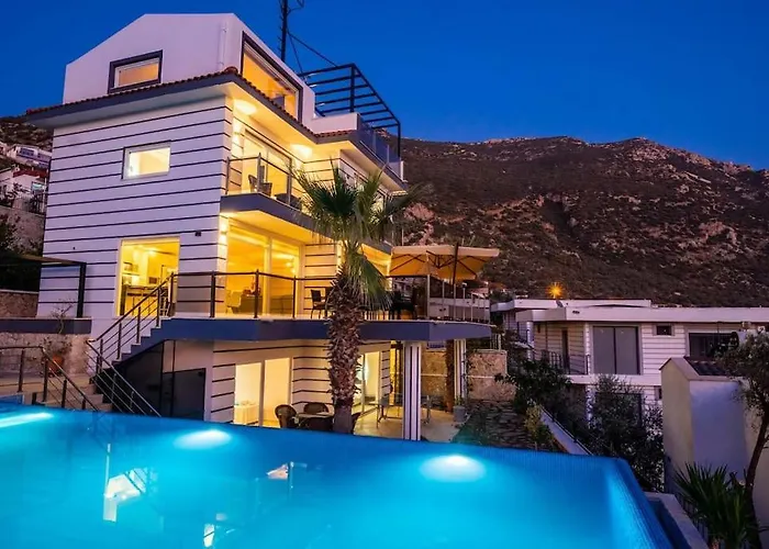 Fantastic Kalkan With Heated Infinity Pool & Amazing Sea Views Villa *