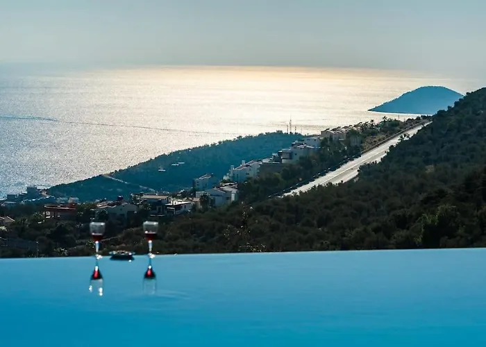 Villa Fantastic Kalkan With Heated Infinity Pool & Amazing Sea Views Kaş