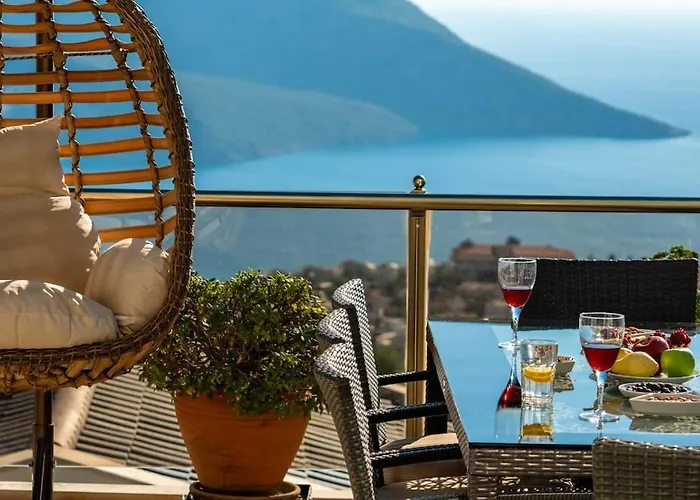 Villa Fantastic Kalkan With Heated Infinity Pool & Amazing Sea Views *