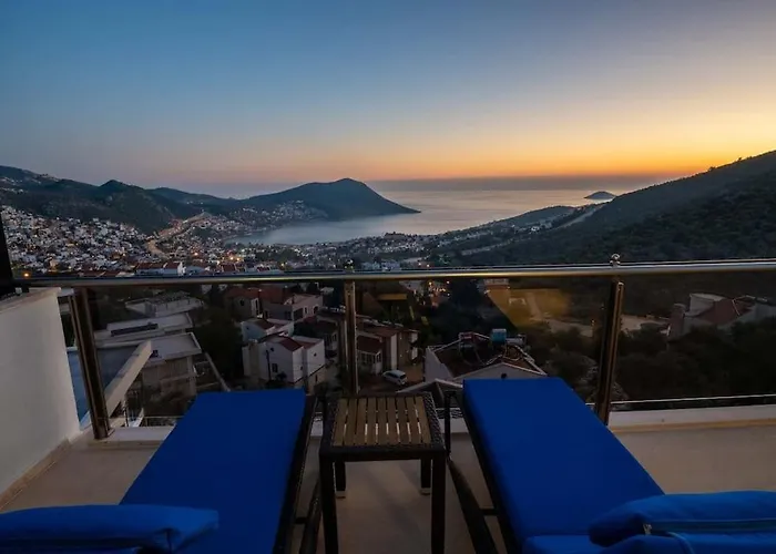 Fantastic Kalkan With Heated Infinity Pool & Amazing Sea Views *