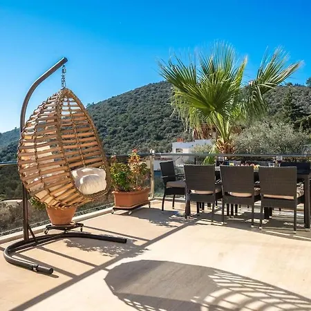 Вилла Fantastic Kalkan With Heated Infinity Pool & Amazing Sea Views *