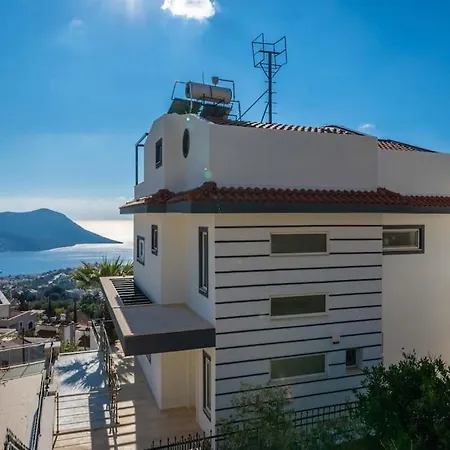 Fantastic Kalkan With Heated Infinity Pool & Amazing Sea Views * Каш