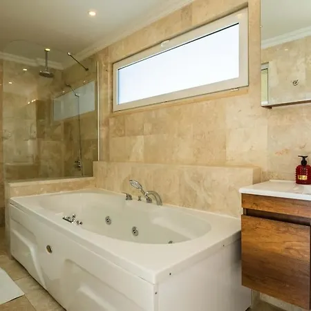 Fantastic Kalkan With Heated Infinity Pool & Amazing Sea Views Вилла *