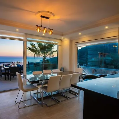 Fantastic Kalkan With Heated Infinity Pool & Amazing Sea Views