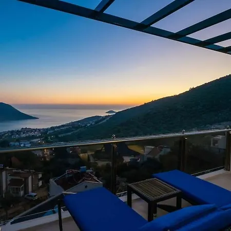Вилла Fantastic Kalkan With Heated Infinity Pool & Amazing Sea Views Каш