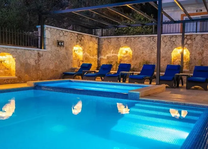 Villa Fantastic Kalkan With Heated Infinity Pool & Amazing Sea Views