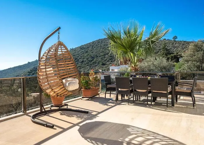 Villa Fantastic Kalkan With Heated Infinity Pool & Amazing Sea Views *