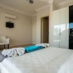 Villa Fantastic Kalkan With Heated Infinity Pool & Amazing Sea Views *