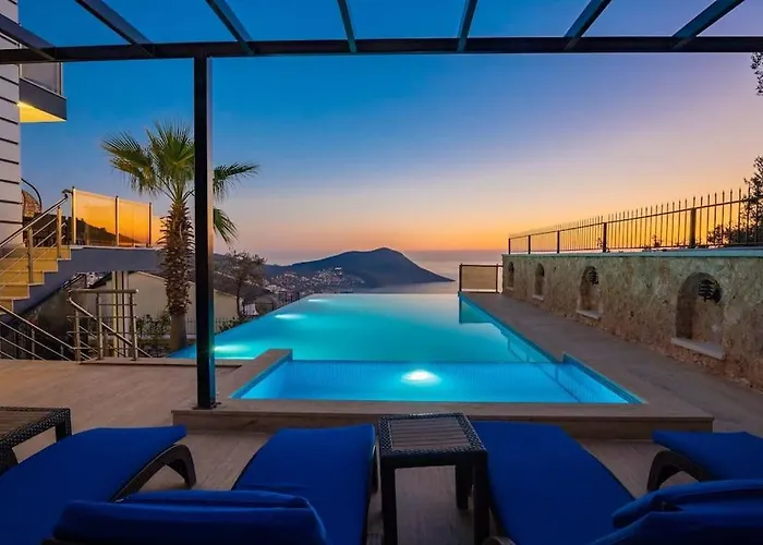Vila Fantastic Kalkan With Heated Infinity Pool & Amazing Sea Views